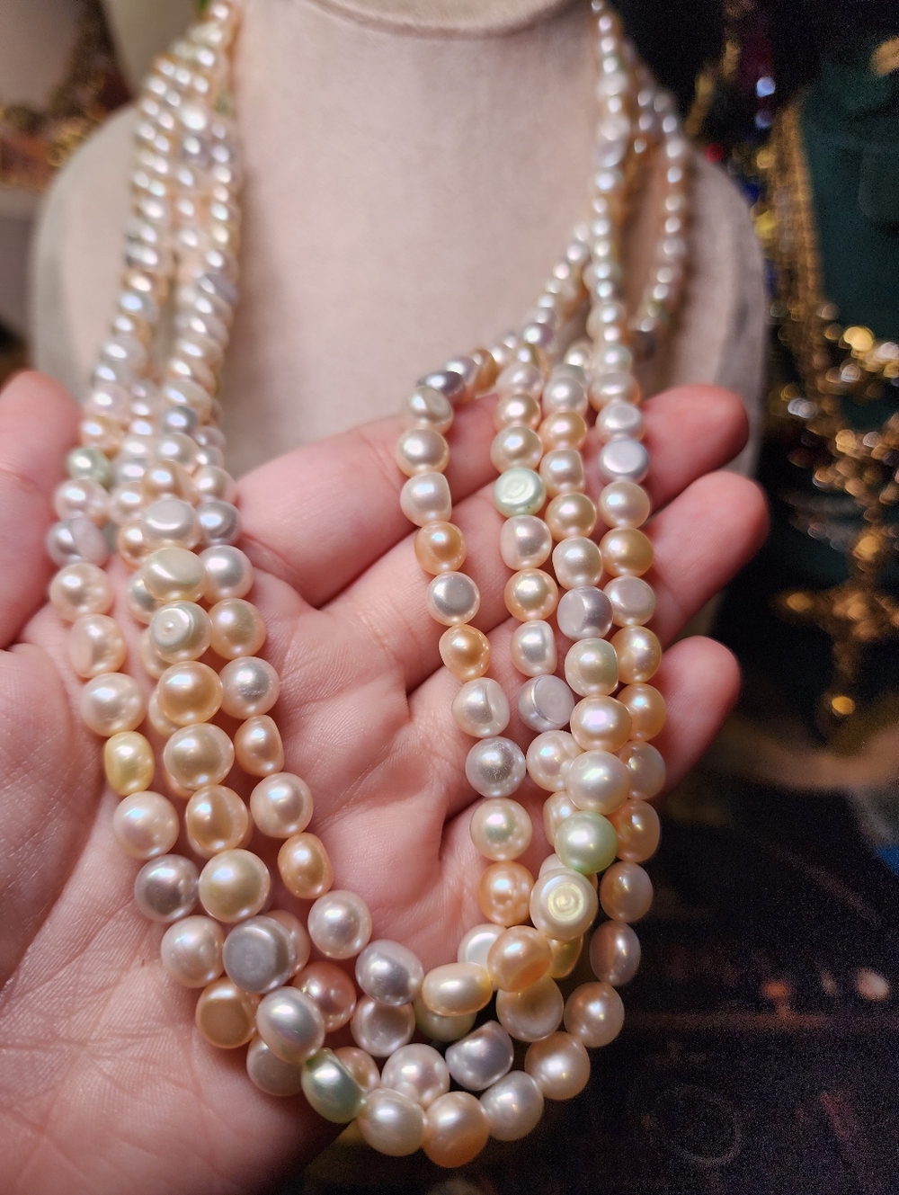 Reseller Freshwater Pearl Necklace Lot Of 4 - Picture 3 of 7